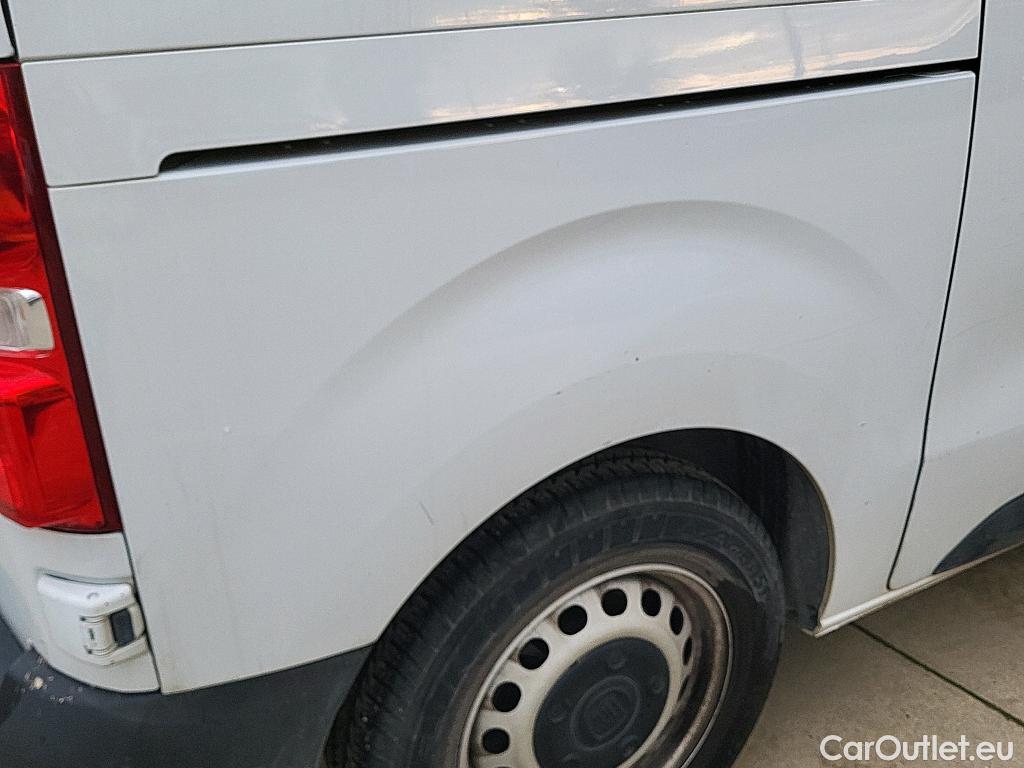  Land Rover  Discovery FIAT Scudo / 2021 / 4P / furgón Furgón L2 120cv MT6 Business #10