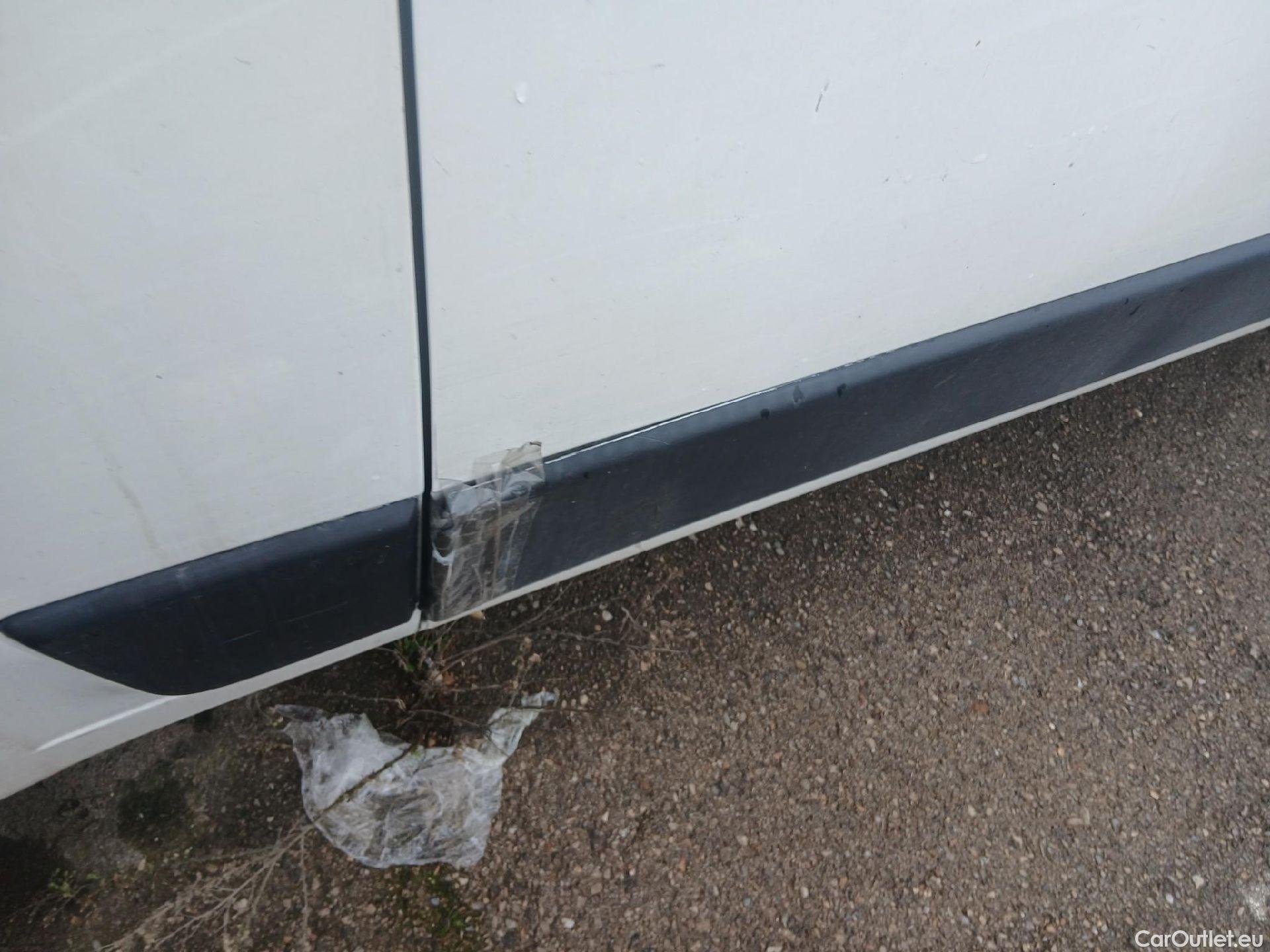  Citroen  Jumper CITROEN  / 2014 / 4P / furgón BlueHDi 81KW (110CV) Furgón 33L2H1 #38