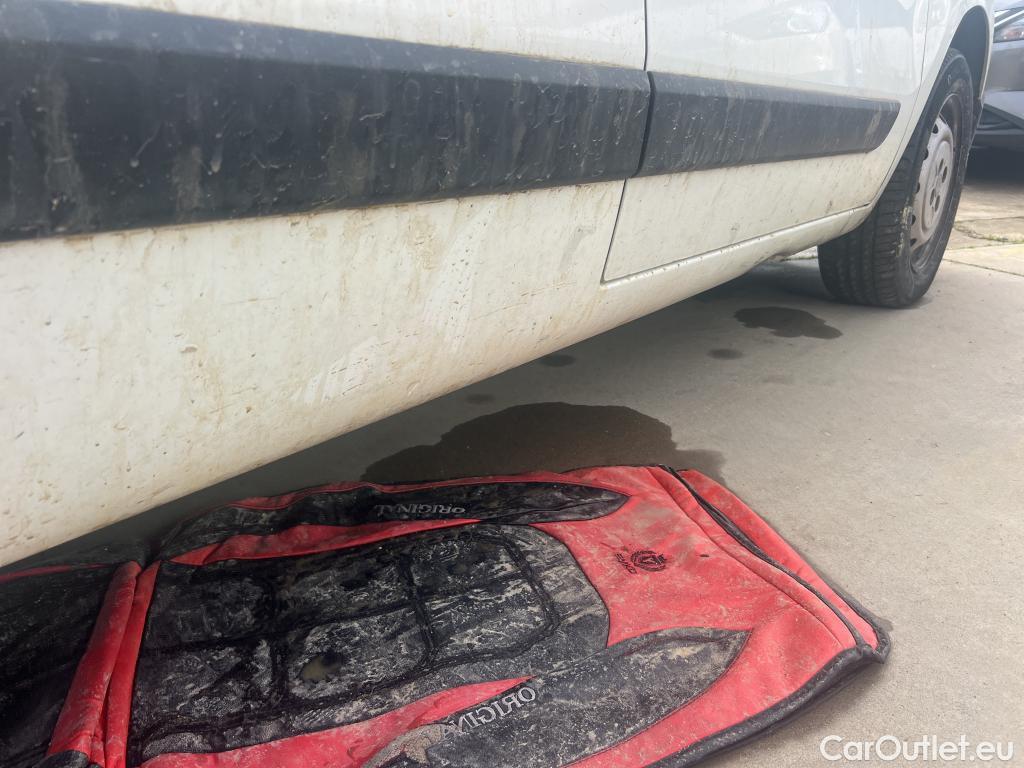  Citroen  Nemo CITROEN  VU 3p 1G furgón derivado de tu HDi 59KW (80CV) Furgón #2