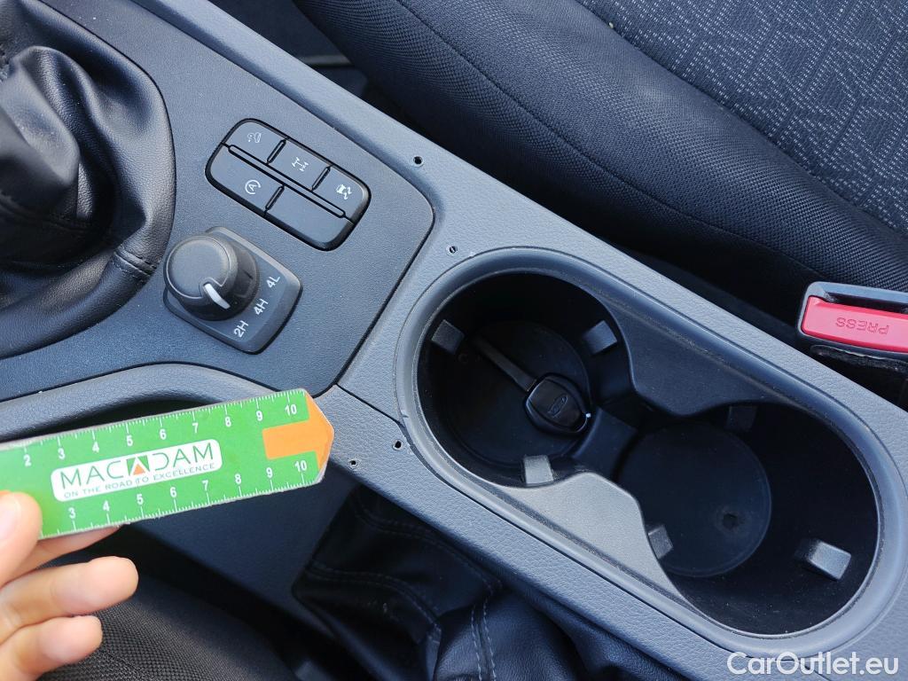  Ford  Ranger FORD  / 2011 / 4P / pickup doble cabina 2.2 TDCi 118kW 4x4 Doble Cab. XL S/S #34