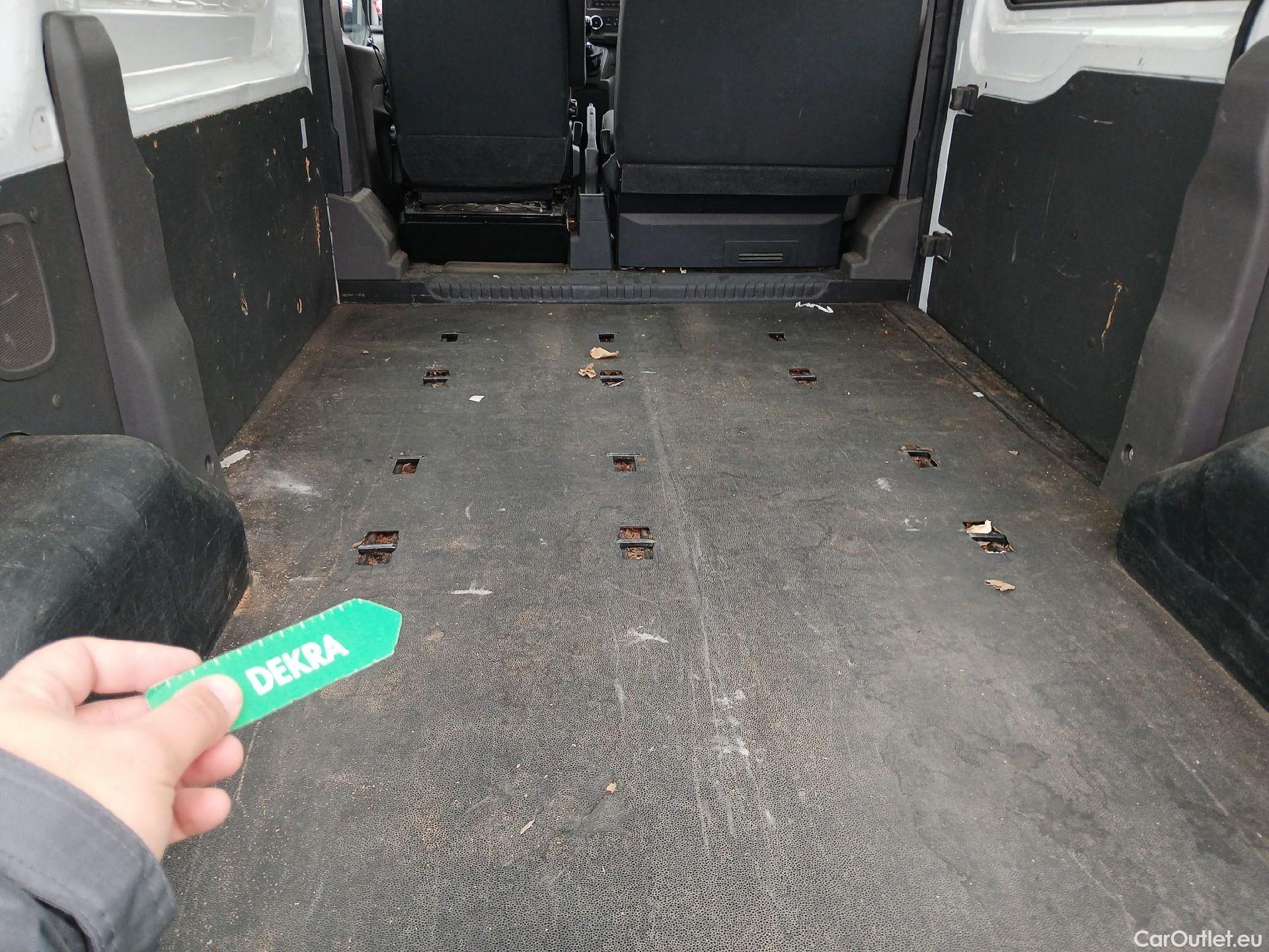  Ford  Transit FORD  / 2013 / 4P / combi 330 96kW L2H2 Kombi Trend MHEV #20