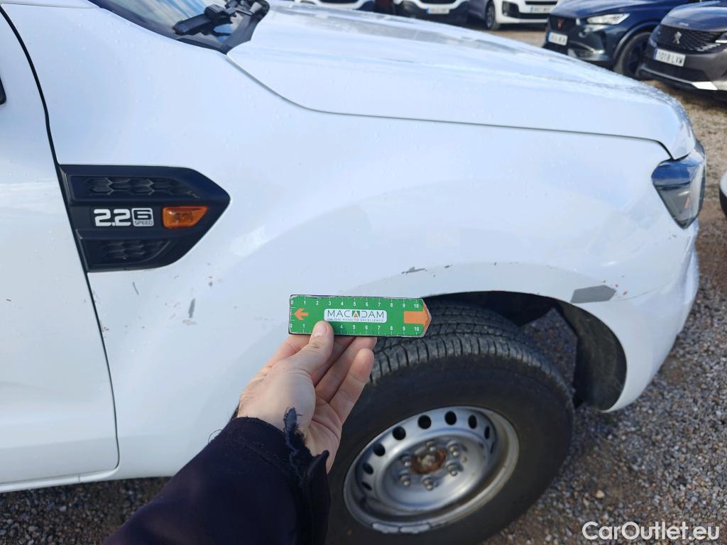  Ford  Ranger FORD  / 2011 / 4P / pickup doble cabina 2.2 TDCi 118kW 4x4 Doble Cab. XL S/S #40