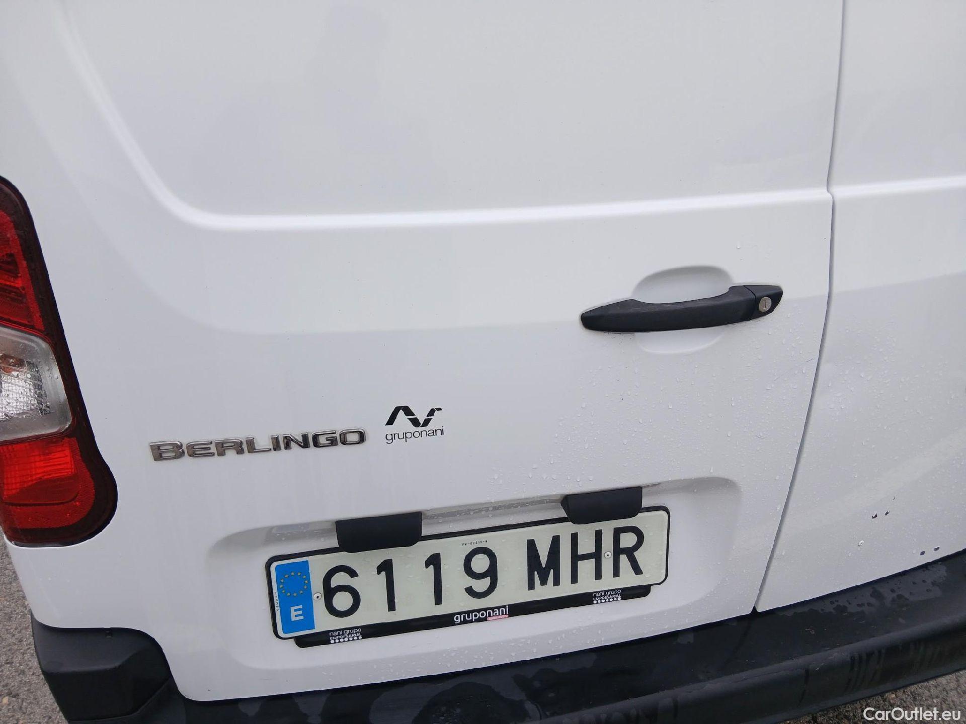  Citroen  Berlingo CITROEN  / 2018 / 4P / furgón derivado de turismo Talla M BlueHDi 100 #16