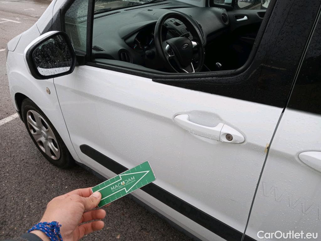  Ford  Transit Connect FORD Transit Courier / 2014 / 4P / combi Kombi 1.5 TDCi 56kW Trend #18