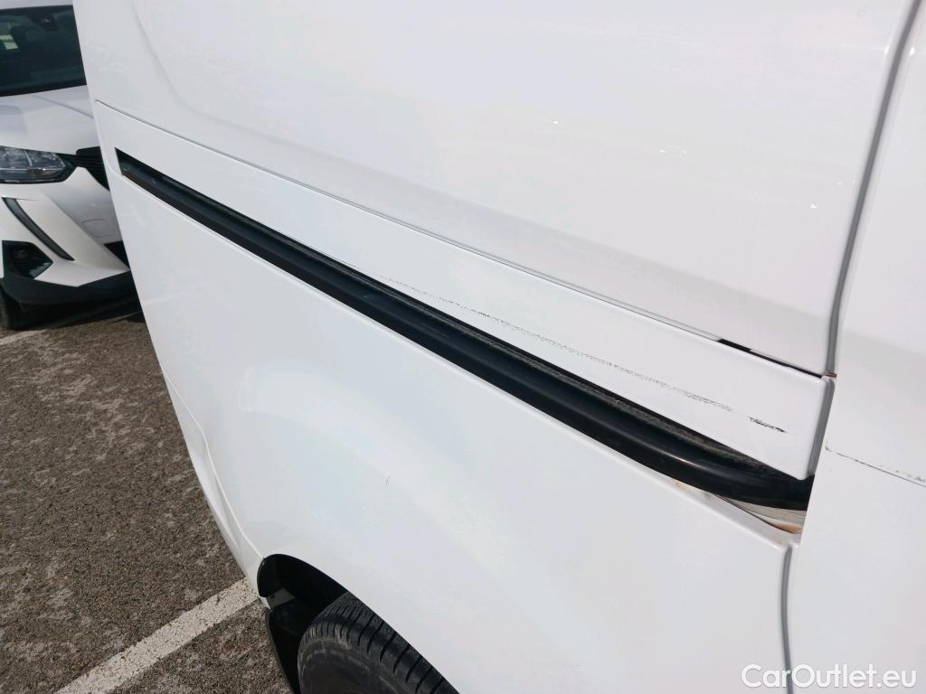  Ford  Transit FORD  Custom / 2012 / 4P / combi Mixto 2.0 TDCI 96kW 320 L1 Trend MHEV #42