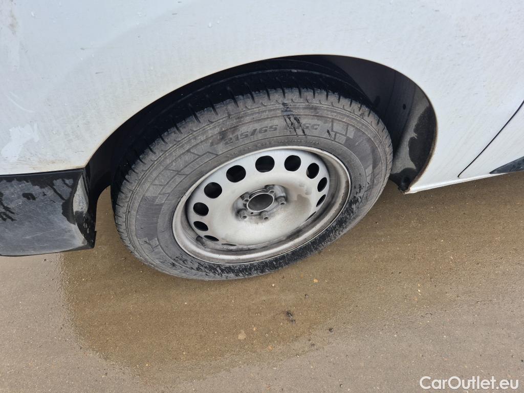  Peugeot  Expert PEUGEOT  / 2016 / 4P / furgón Furgón Premium 1.5 BlueHDi 100 Standard (AC) #20