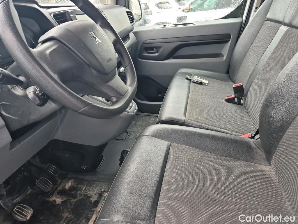  Peugeot  Expert PEUGEOT  / 2016 / 4P / furgón Furgón Premium 1.5 BlueHDi 100 Standard (AC) #23