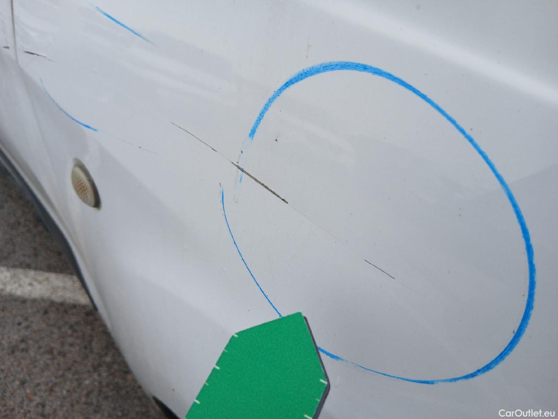  Ford  Transit FORD  Courier/2014/4P/furgón der.turis Van 1.5 TDCi 75kW Trend #34