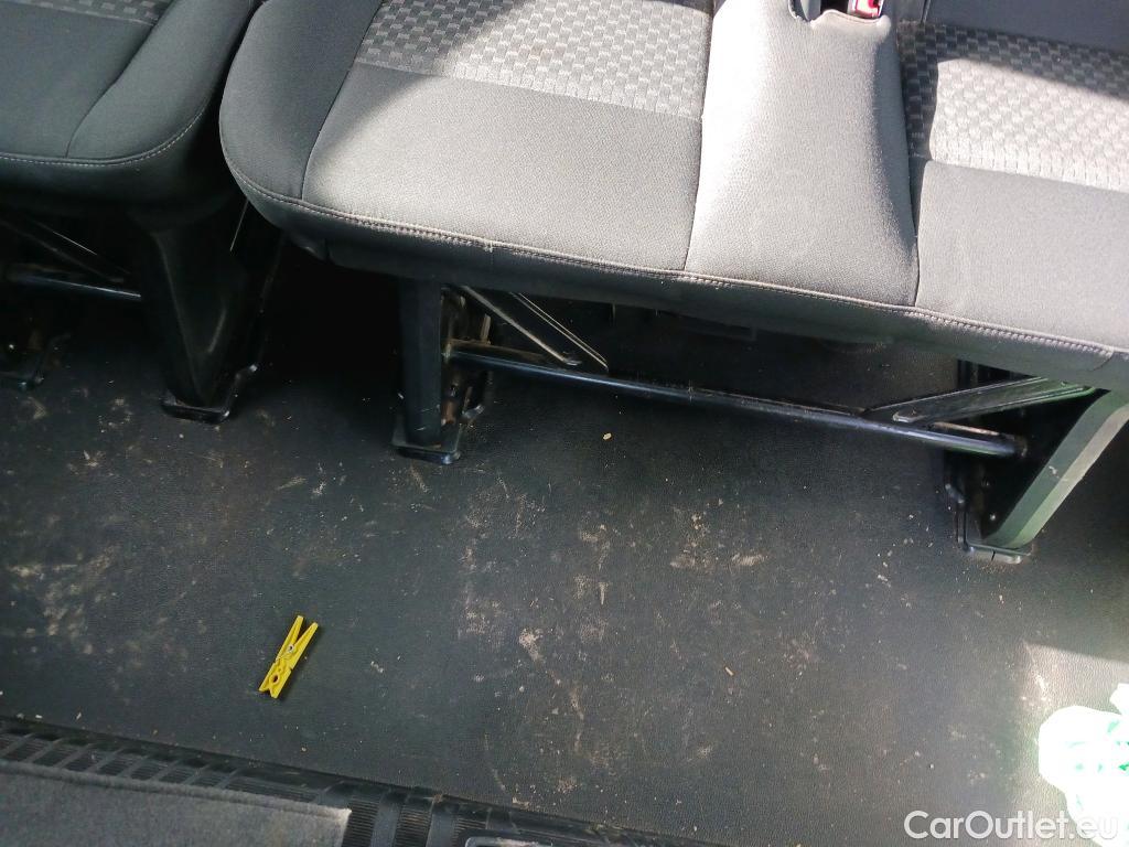  Ford  Transit FORD  Custom / 2012 / 4P / combi Mixto 2.0 TDCI 96kW 320 L1 Trend MHEV #21