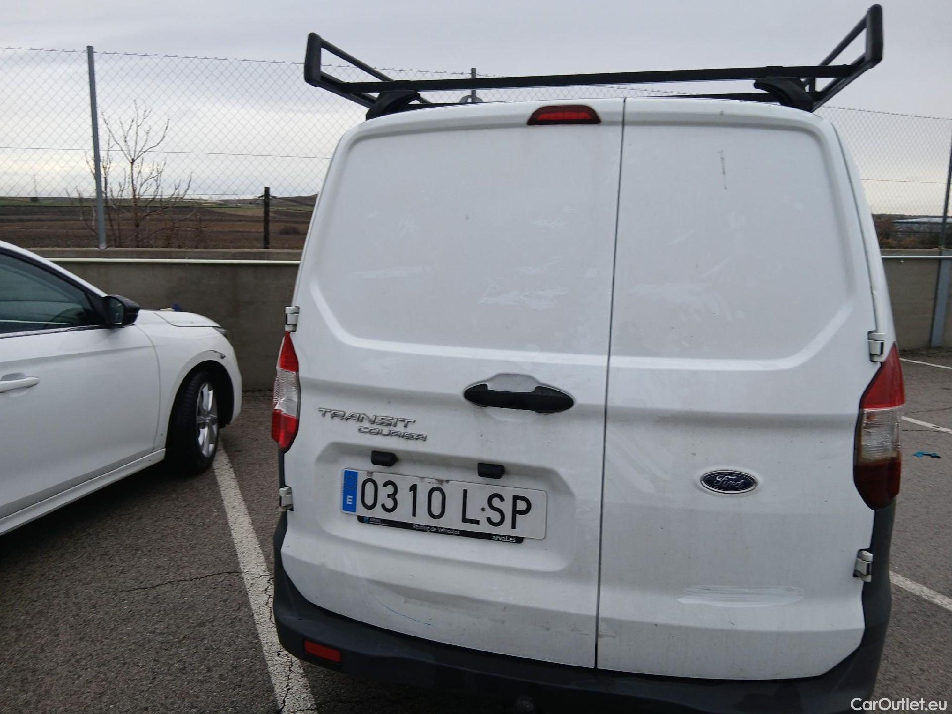  Ford  Transit FORD  Courier/2014/4P/furgón der.turis Van 1.5 TDCi 75kW Trend #18