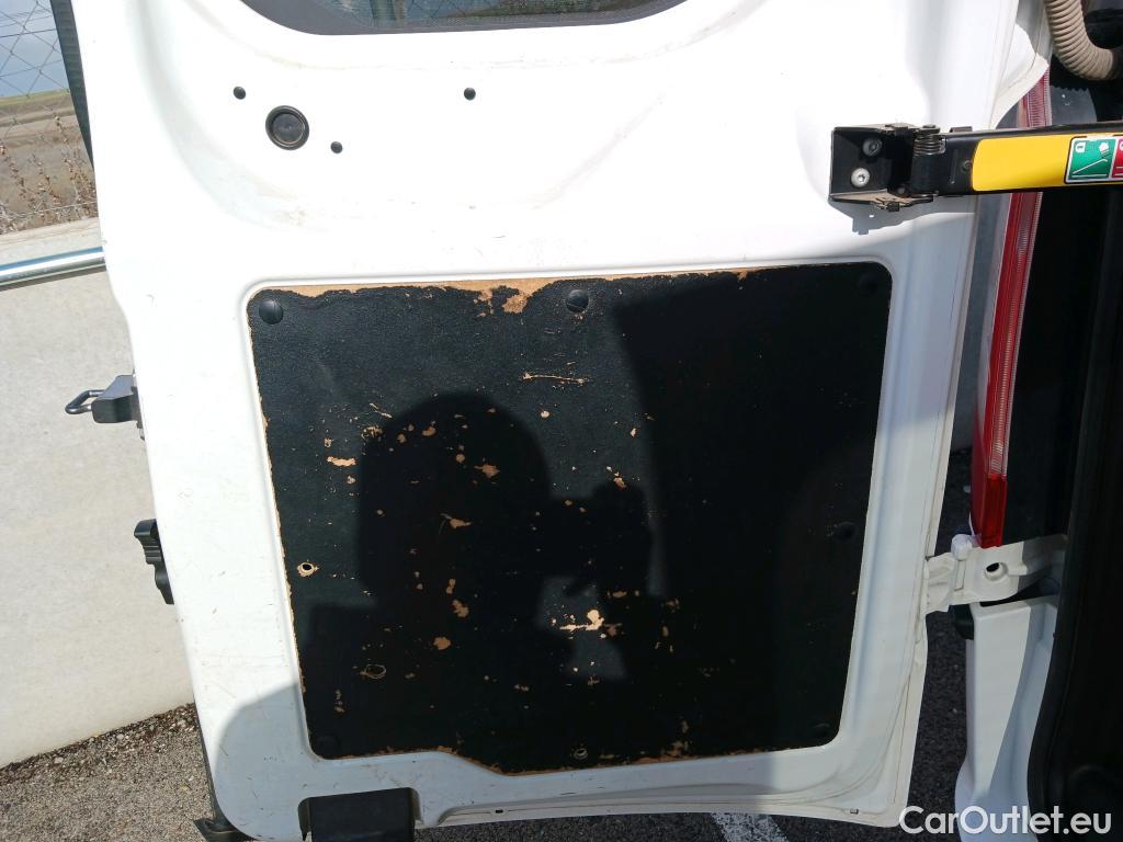  Ford  Transit FORD  Custom / 2012 / 4P / combi Mixto 2.0 TDCI 96kW 320 L1 Trend MHEV #52