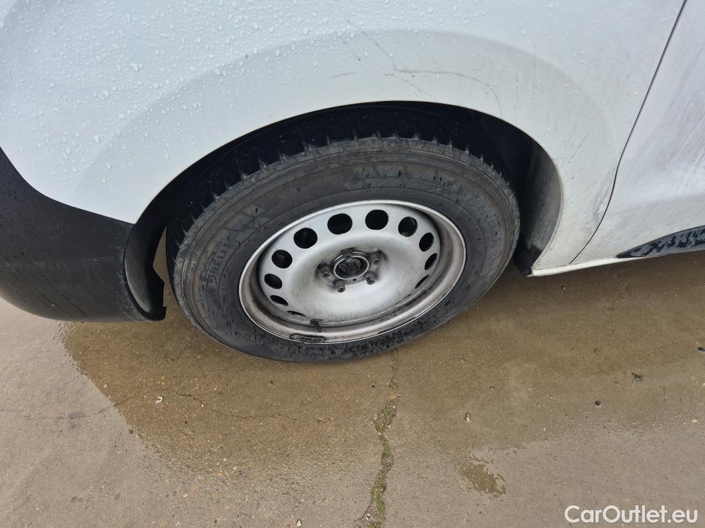  Peugeot  Expert PEUGEOT  / 2016 / 4P / furgón Furgón Premium 1.5 BlueHDi 100 Standard (AC) #16