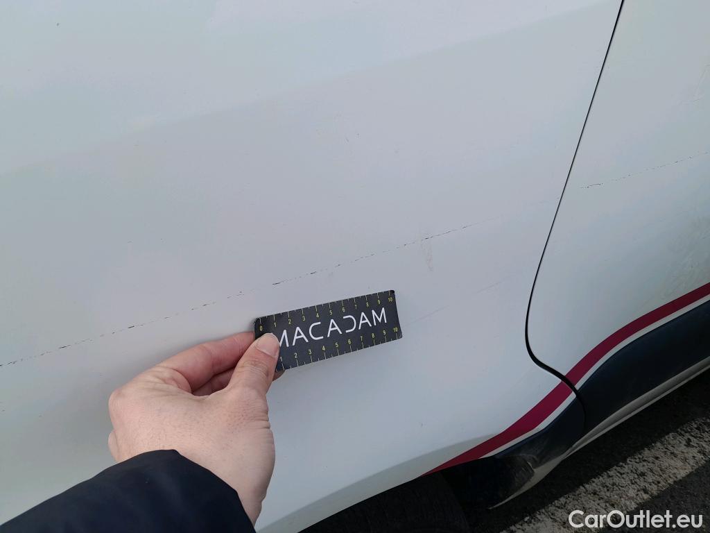  Mercedes  Sprinter MERCEDES-BENZ  / 2018 / 4P / furgón 311 CDI MEDIO 3.5T T. ALTO TD #28