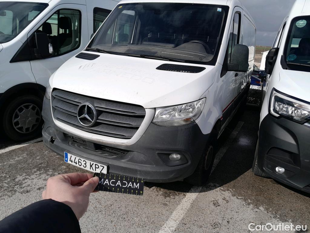  Mercedes  Sprinter MERCEDES-BENZ  / 2018 / 4P / furgón 311 CDI MEDIO 3.5T T. ALTO TD #14