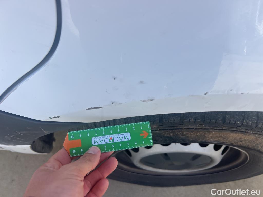  Mercedes  Sprinter MERCEDES-BENZ  / 2018 / 4P / furgón 311 CDI MEDIO 3.5T T. ALTO #38