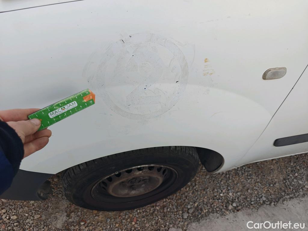  Renault  Kangoo RENAULT  FURGÓN VU 3p 2G furgón deriv Profesional 2014 dCi 75 Gen5 #81