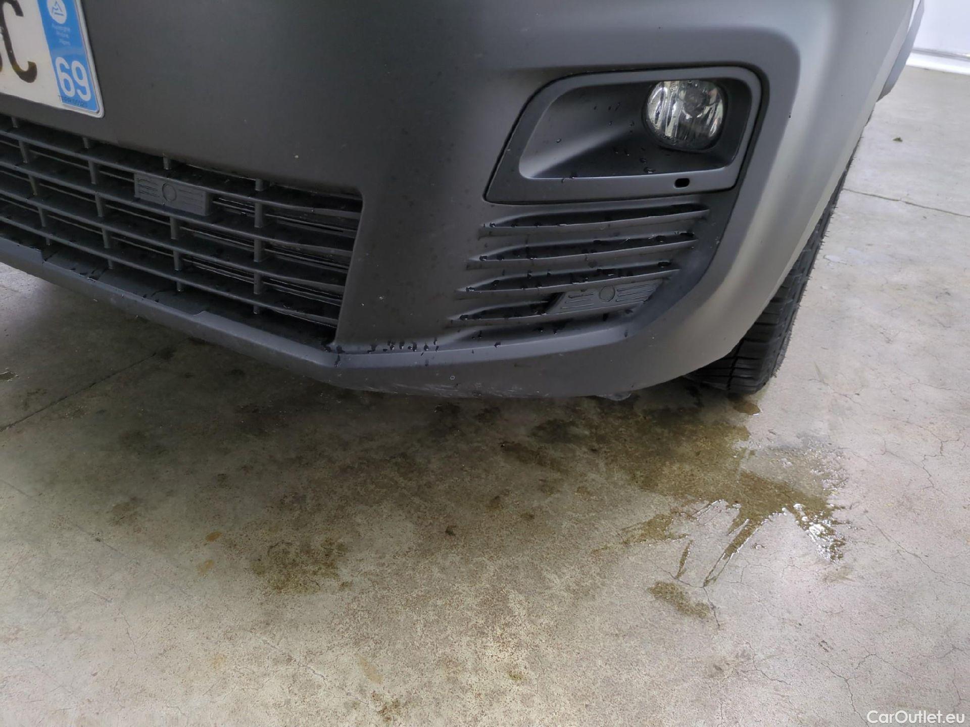  Citroen  Berlingo  Fourgon Worker M 1000 1.2 PureTech 130CV BVA8 E6d #19