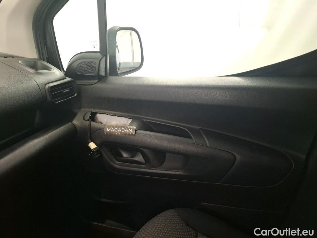  Citroen  Berlingo  Fourgon Club M 1000 1.5 BlueHDi 130CV BVA8 E6dT #25