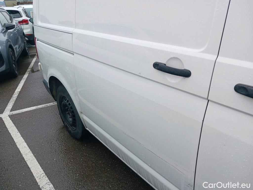  Land Rover  Discovery VOLKSWAGEN Transporter / 2020 / 4P / furgón Furgón Corto TN 2.0 TDI 110kW 4MO #9