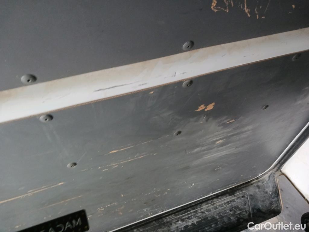  Land Rover  Discovery VOLKSWAGEN Transporter / 2020 / 4P / furgón Furgón Corto TN 2.0 TDI 110kW 4MO #33