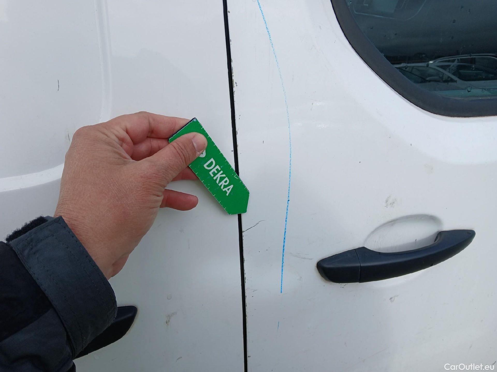  Peugeot  Expert PEUGEOT  / 2016 / 4P / furgón Furgón Premium 1.5 BlueHDi 100 Standard (AC) #35