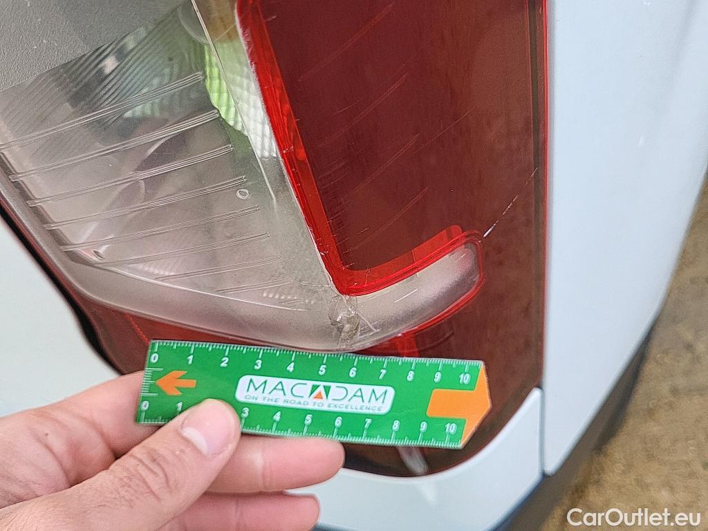  Peugeot  Partner PEUGEOT  / 2018 / 3P / furgón derivado de turismo Pro Standard 600kg BlueHDi 73kW (AC) #14