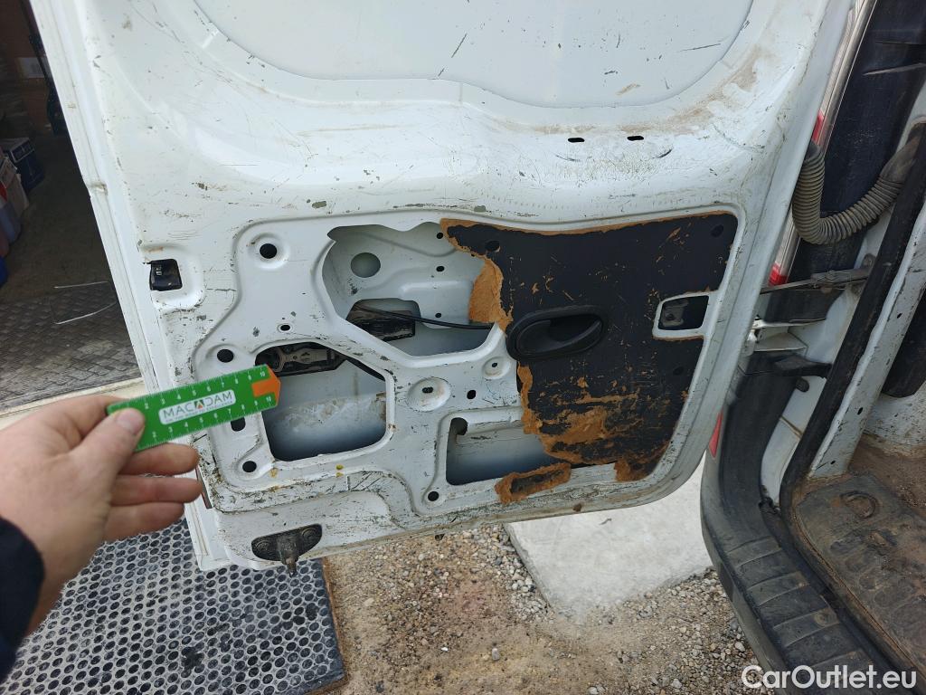  Renault  Kangoo RENAULT  FURGÓN VU 3p 2G furgón deriv Profesional 2014 dCi 75 Gen5 #57