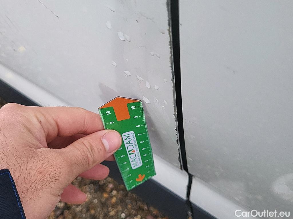  Peugeot  Partner PEUGEOT  / 2018 / 3P / furgón derivado de turismo Pro Standard 600kg BlueHDi 73kW (AC) #30