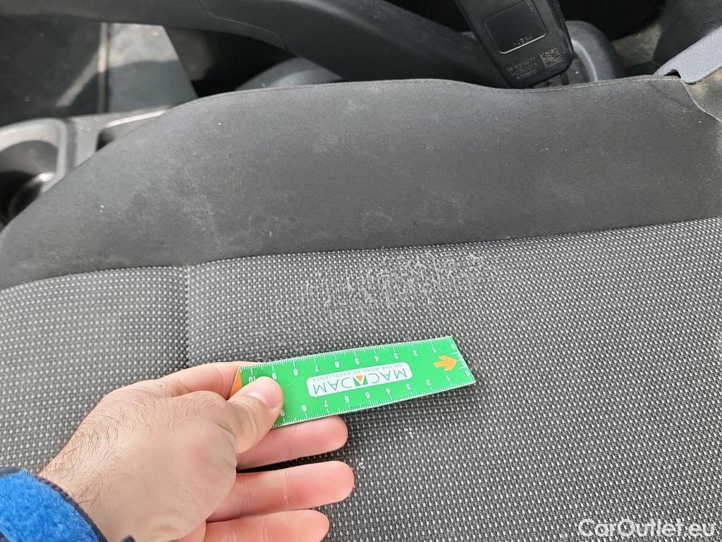  Peugeot  Partner PEUGEOT  / 2018 / 3P / furgón derivado de turismo Pro Standard 600kg BlueHDi 73kW (AC) #32