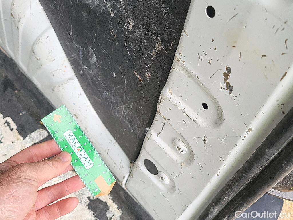  Peugeot  Partner PEUGEOT  / 2018 / 3P / furgón derivado de turismo Pro Standard 600kg BlueHDi 73kW (AC) #20