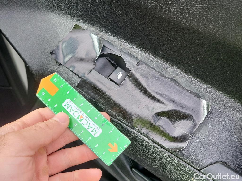  Peugeot  Partner PEUGEOT  / 2018 / 3P / furgón derivado de turismo Pro Standard 600kg BlueHDi 73kW (AC) #55