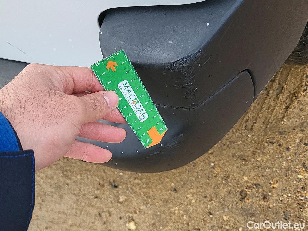  Peugeot  Partner PEUGEOT  / 2018 / 3P / furgón derivado de turismo Pro Standard 600kg BlueHDi 73kW (AC) #36