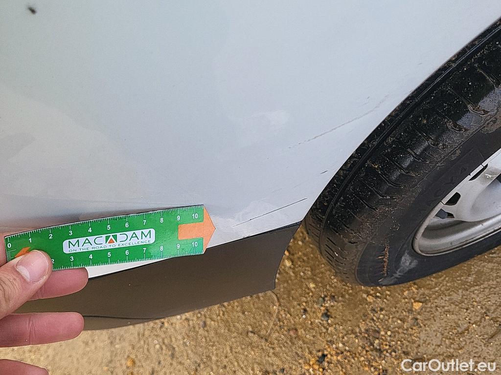  Peugeot  Partner PEUGEOT  / 2018 / 3P / furgón derivado de turismo Pro Standard 600kg BlueHDi 73kW (AC) #12