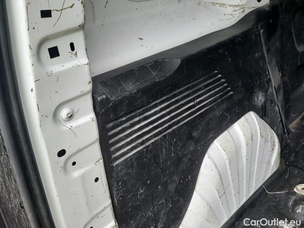  Peugeot  Partner PEUGEOT  / 2018 / 3P / furgón derivado de turismo Pro Standard 600kg BlueHDi 73kW (AC) #46