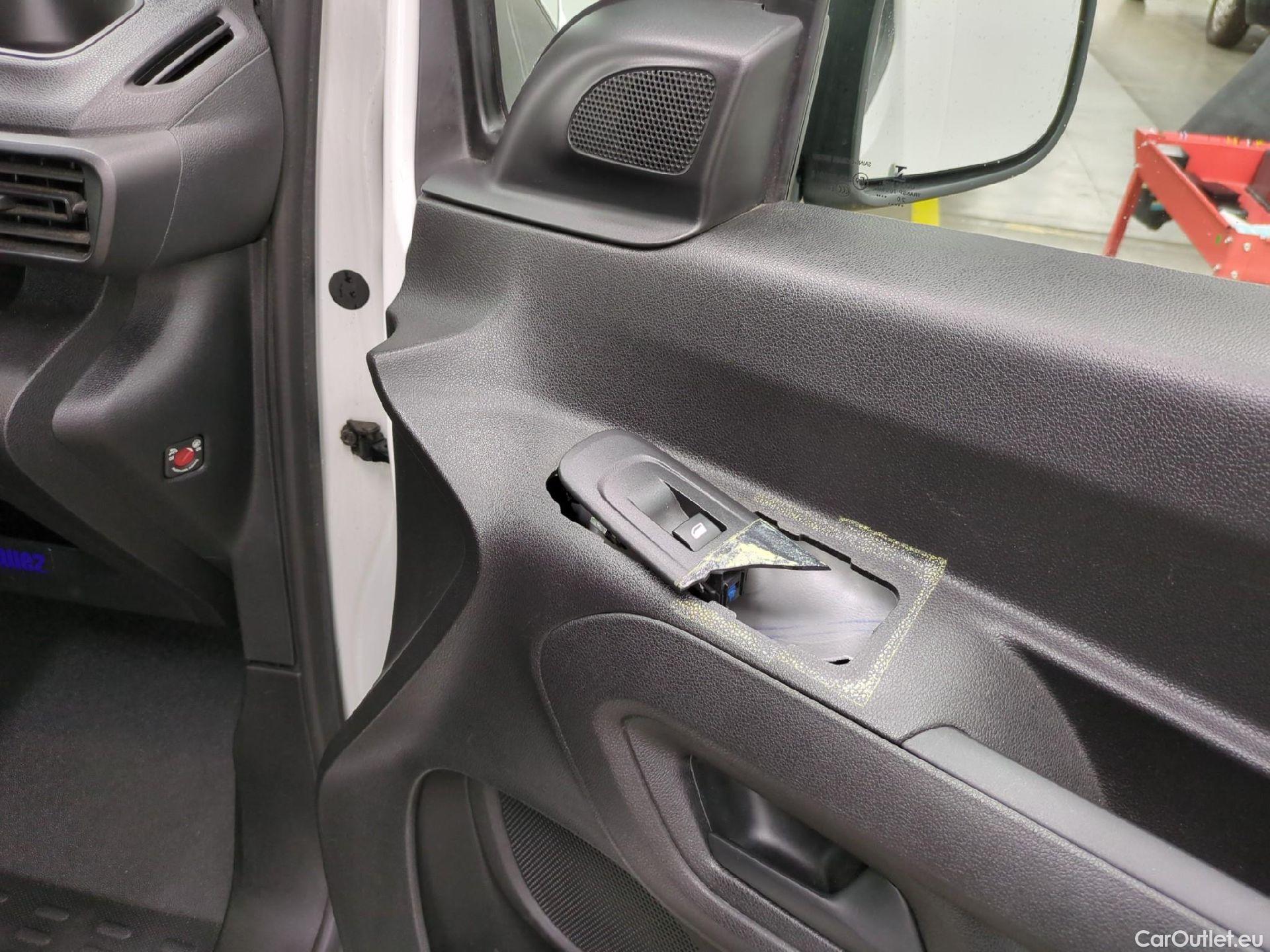  Citroen  Berlingo  Fourgon Worker M 1000 1.2 PureTech 130CV BVA8 E6d #3