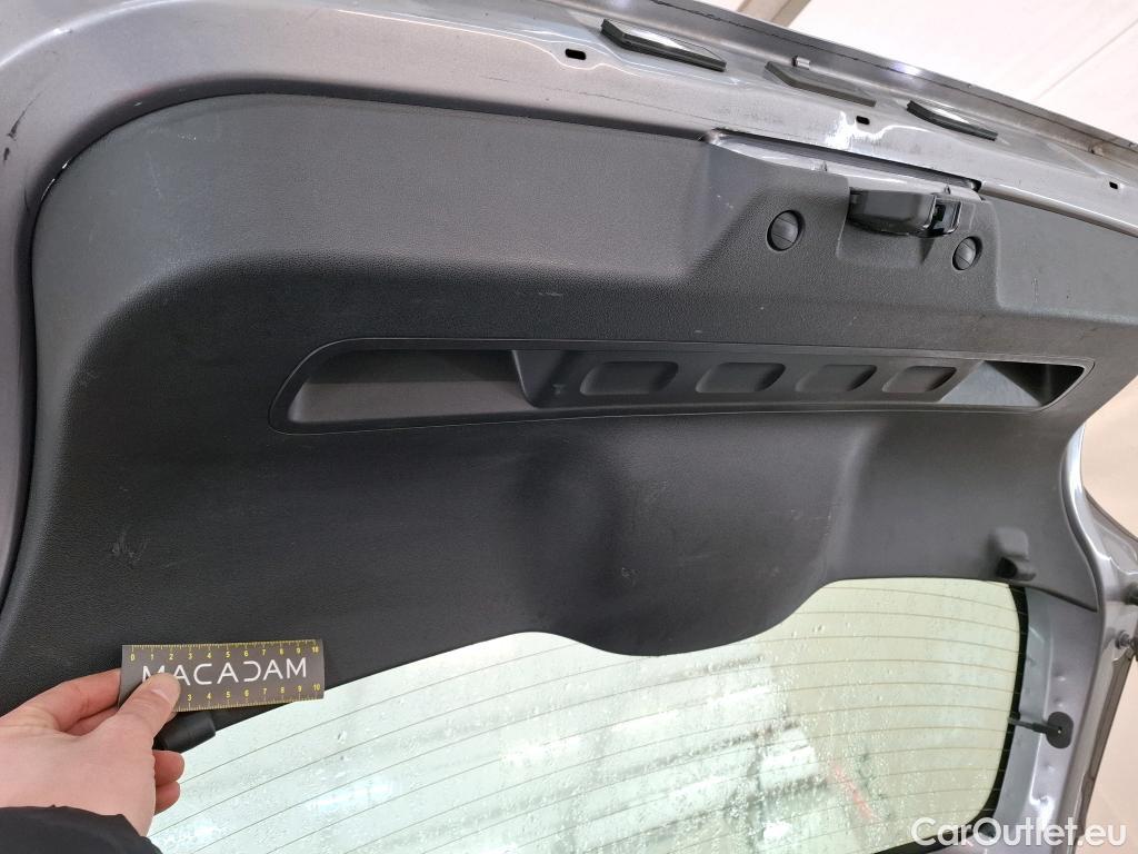  Citroen  C3  Société Feel 1.5 BlueHDI 100CV BVM6 E6dT #5