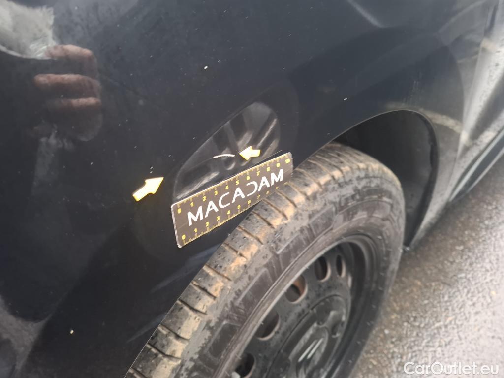  Citroen  Jumpy CITROEN  VU 4p Fourgon Taille M BlueHDi 120 S&S BVM6 Business #48