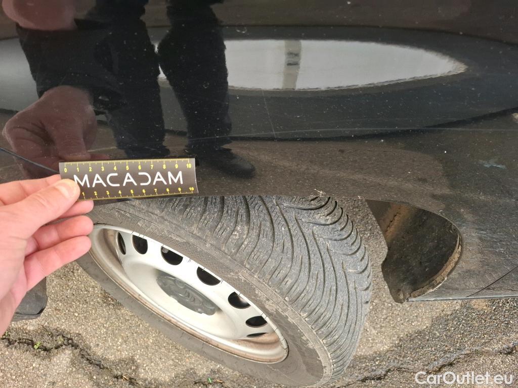  Citroen  Berlingo  Fourgon Club M 1000 1.5 BlueHDi 130CV BVA8 E6dT #31