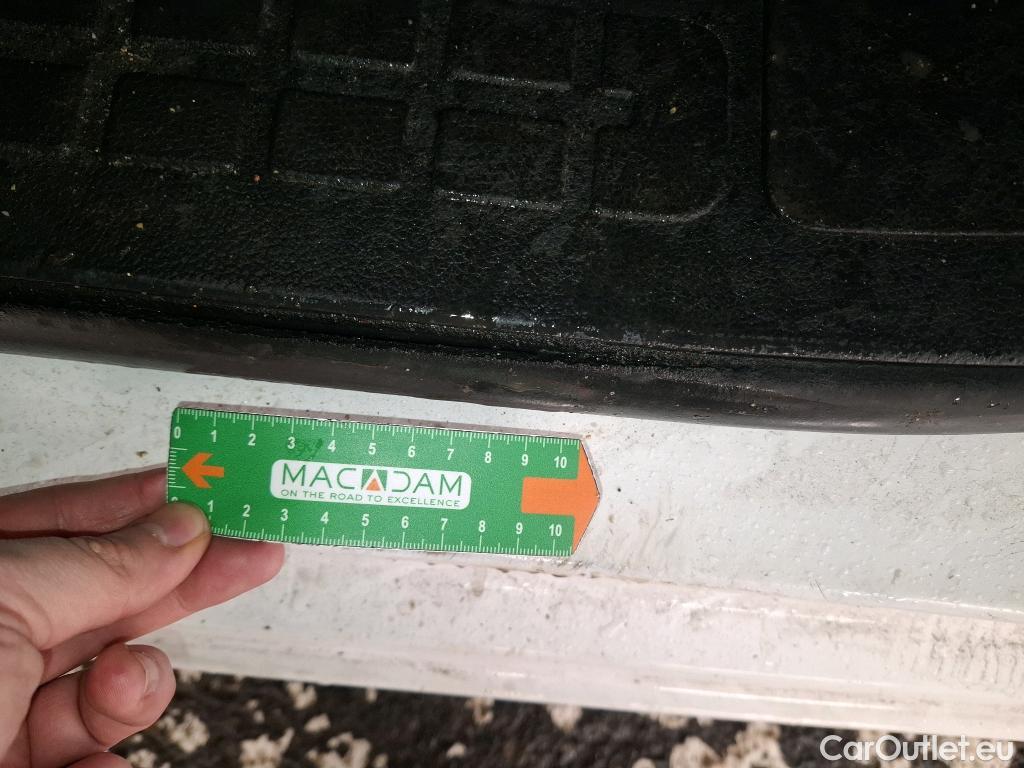  Peugeot  Expert  Fourgon Asphalt L3 2.0 HDi 120CV BVM6 E6d #9