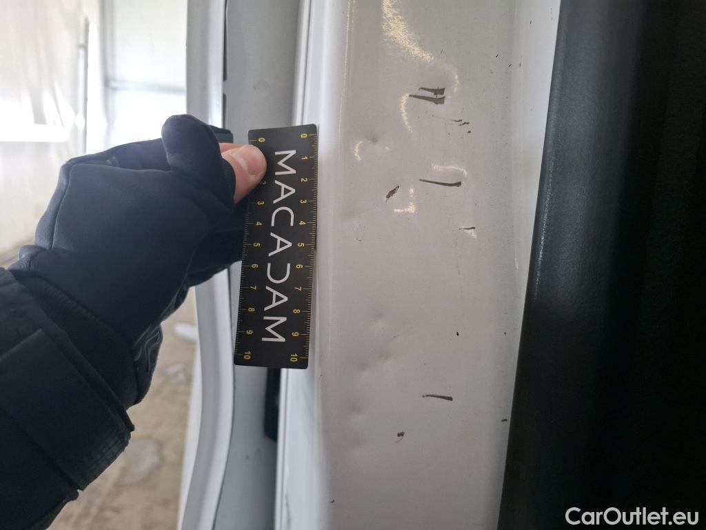  Peugeot  Expert  Fourgon Premium L2 2.0 HDi 120CV BVM6 E6 #23