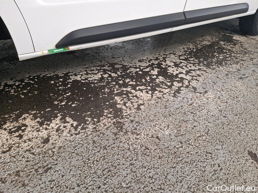  Peugeot  Expert  Fourgon Asphalt L3 2.0 HDi 120CV BVM6 E6d #1