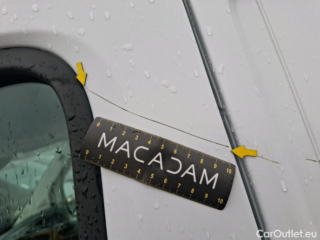  Citroen  Jumper CITROEN  / 2014 / 4P / Fourgon tôlé 33 L2H2 BlueHDi 120 S&S BVM6 Driver #40