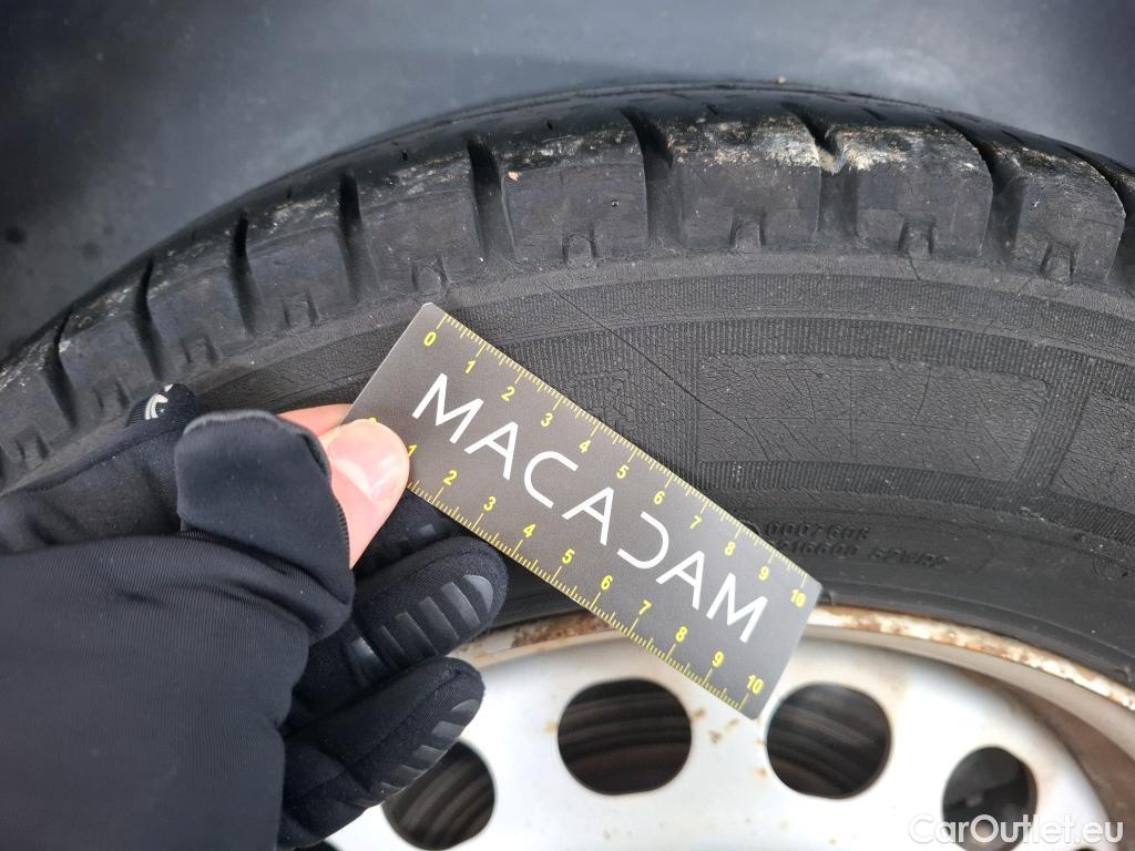  Peugeot  Expert  Fourgon Premium L2 2.0 HDi 120CV BVM6 E6 #32