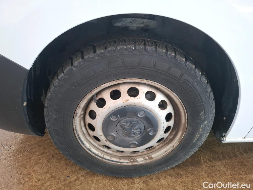  Peugeot  Expert  Fourgon Premium L2 2.0 HDi 120CV BVM6 E6 #35