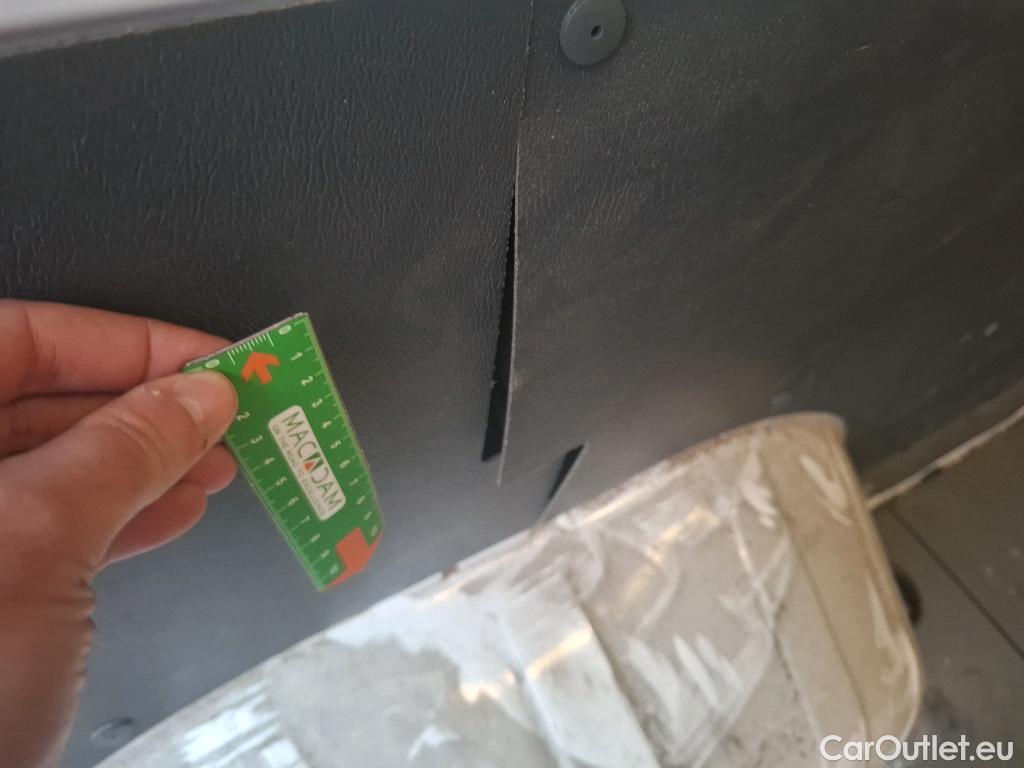  Peugeot  Boxer  Fourgon Surélevé 335 L3H2 Asphalt BlueHDi 165 Stop&Start 2.2 165CV BVM6 #23