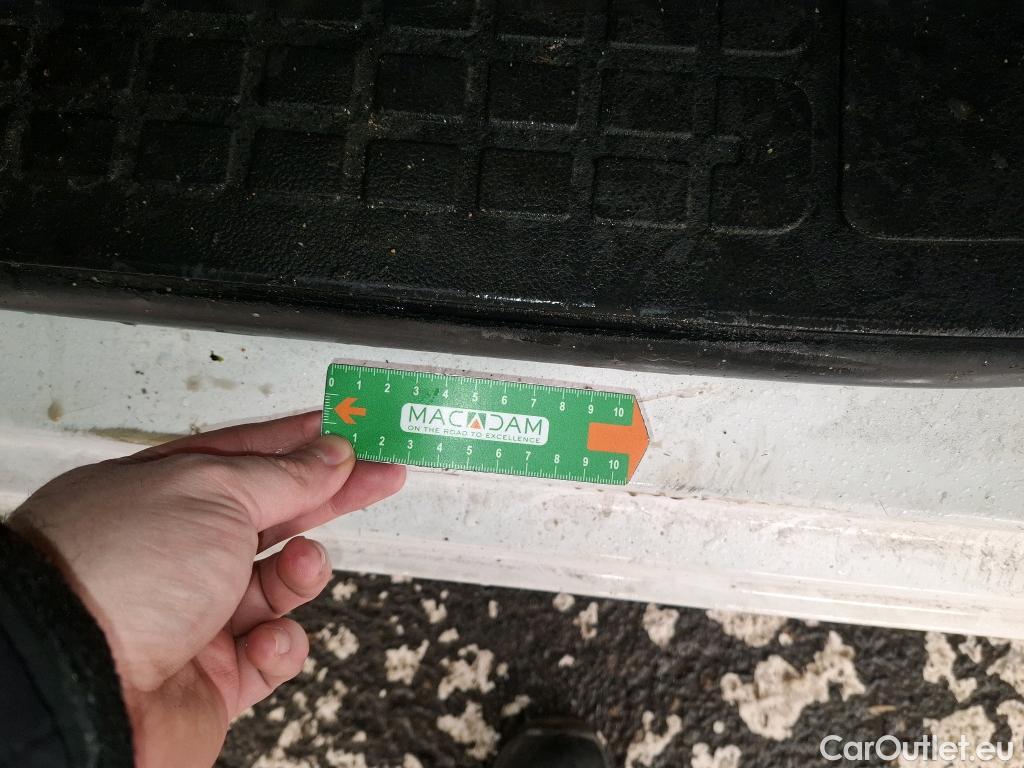  Peugeot  Expert  Fourgon Asphalt L3 2.0 HDi 120CV BVM6 E6d #8