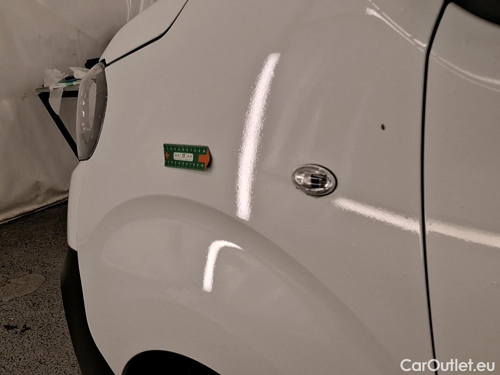  Peugeot  Expert  Fourgon Asphalt L3 2.0 HDi 120CV BVM6 E6d #15