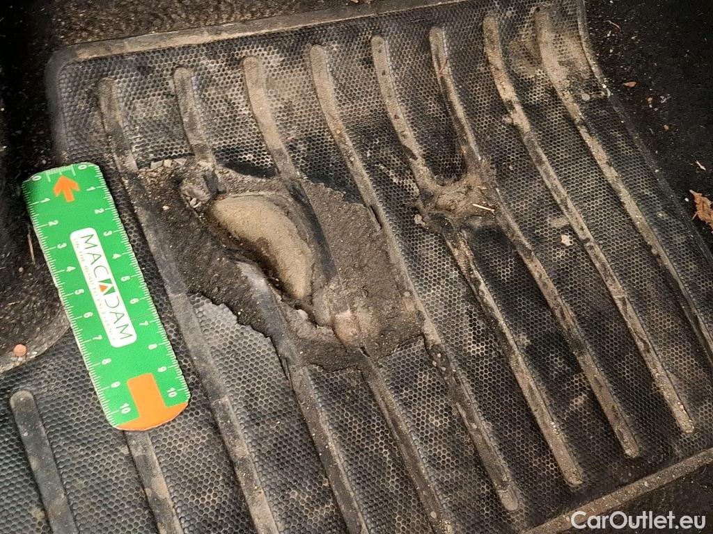  Peugeot  208  Premium 1.5 HDi 100CV BVM6 E6d #3