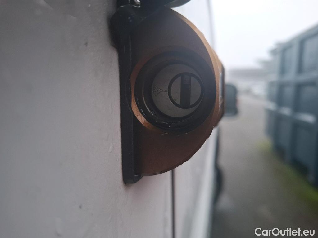  Peugeot  Boxer  Fourgon Surélevé 335 L3H2 Asphalt BlueHDi 165 Stop&Start 2.2 165CV BVM6 #21