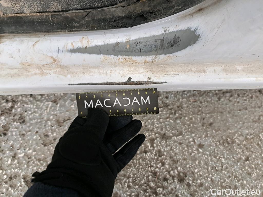  Renault  Master  III Fourgon L3H2 3 5 Grand Confort dCi 135CV BVM6 E6dT #19